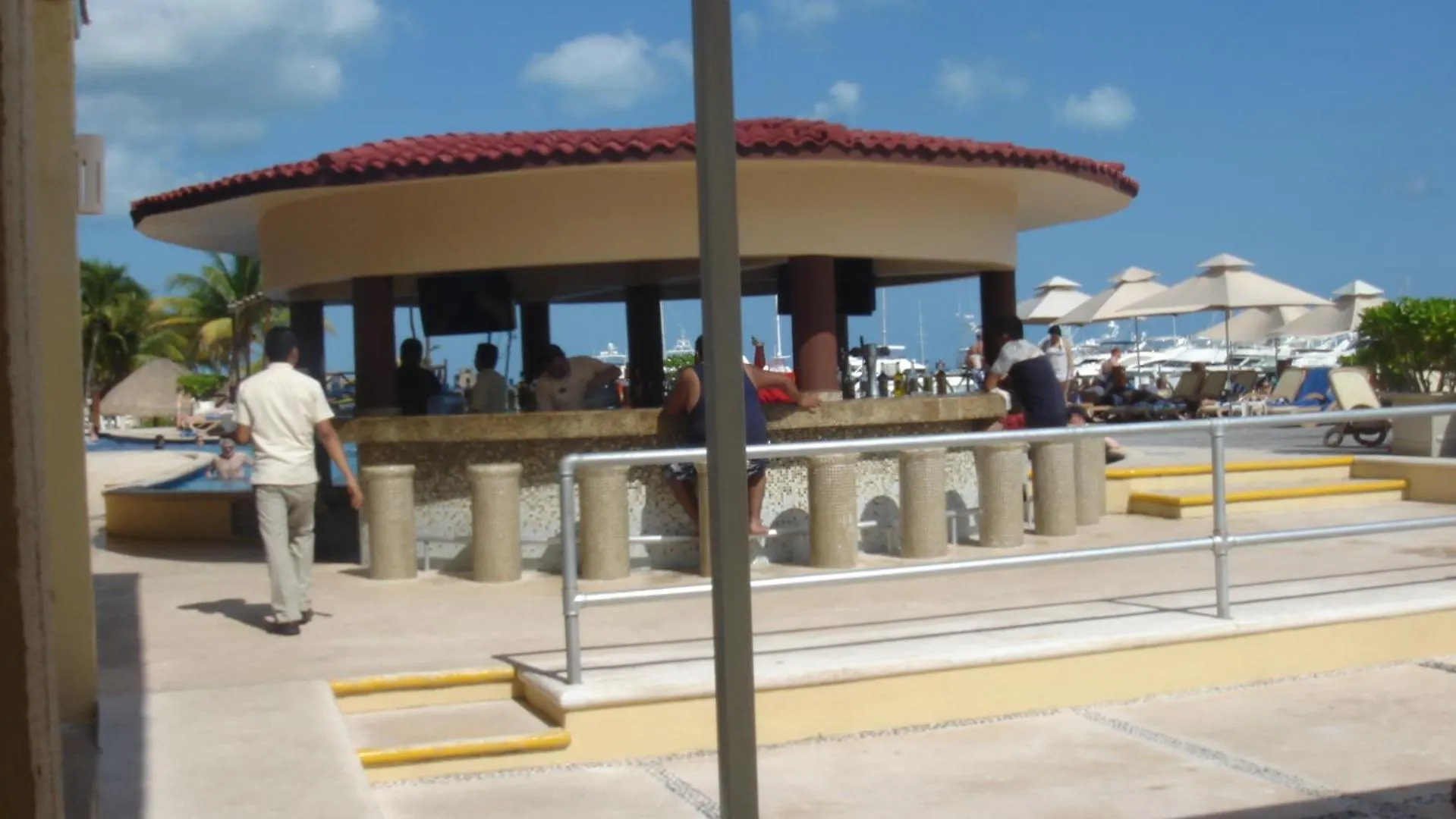 Aparthotel Cancun Condo & Resort