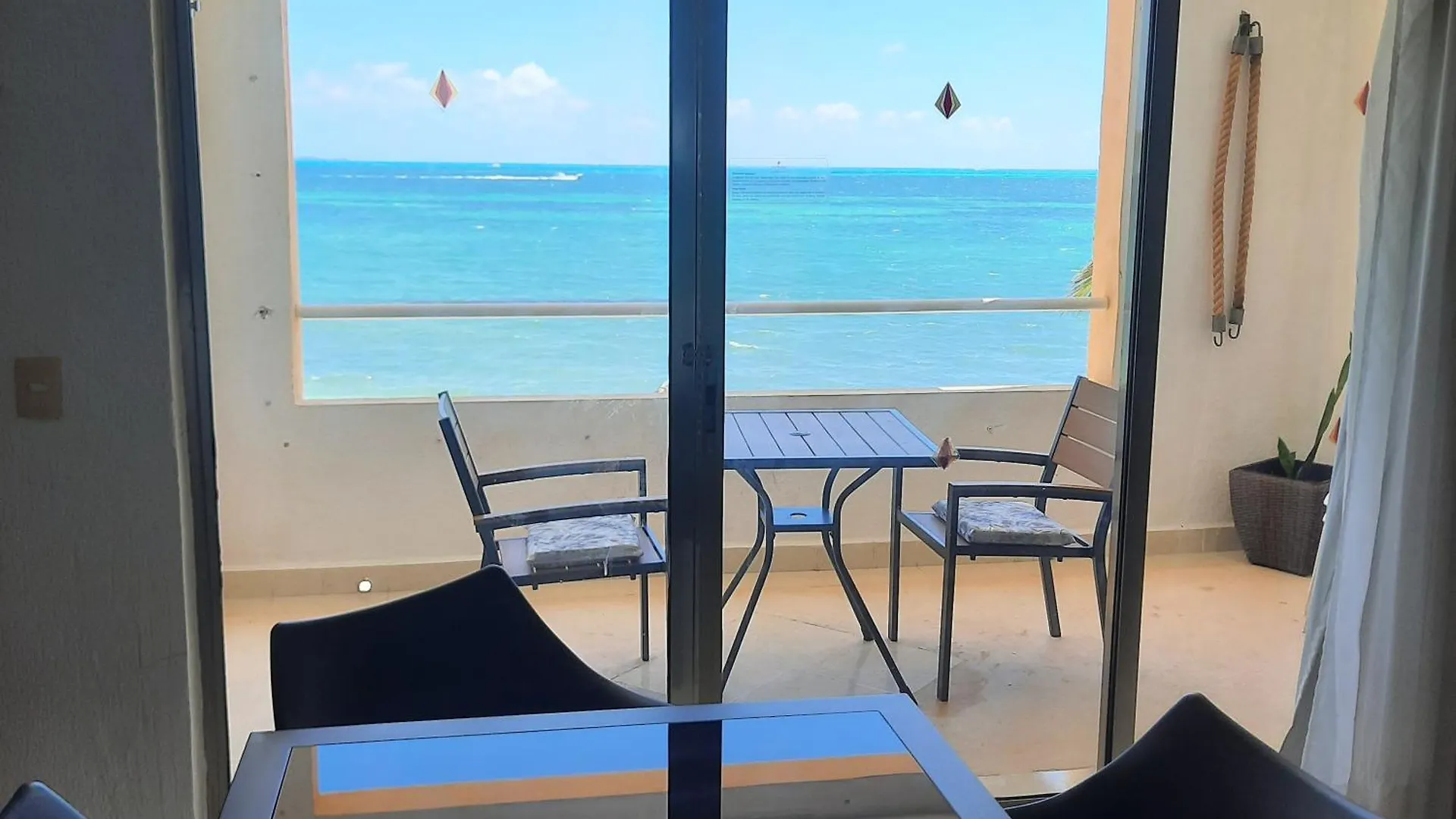 Cancun Condo & Resort Aparthotel