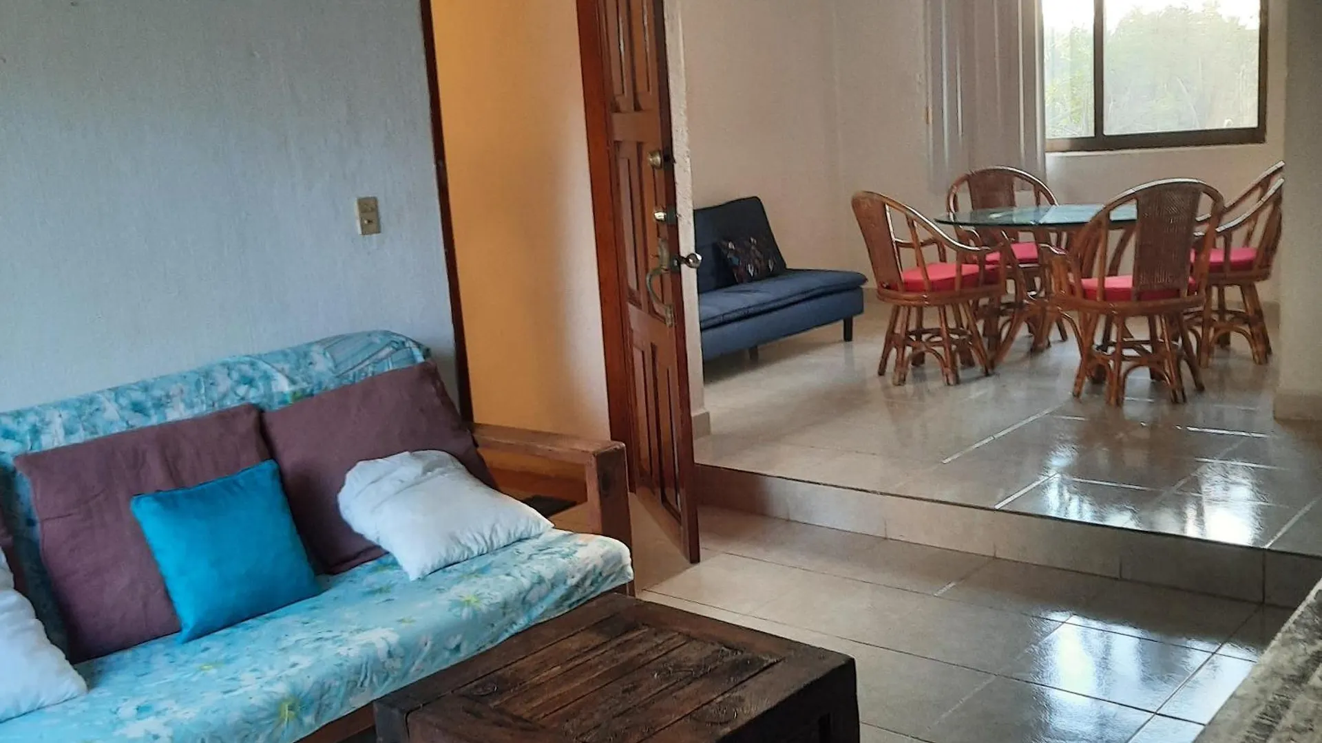 Aparthotel Cancun Condo & Resort