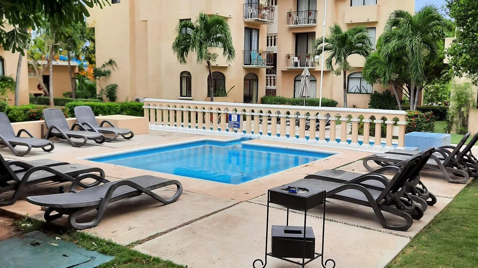Cancun Condo & Resort 0*,  Μεξικό
